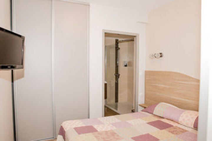 Room 16 of 55
