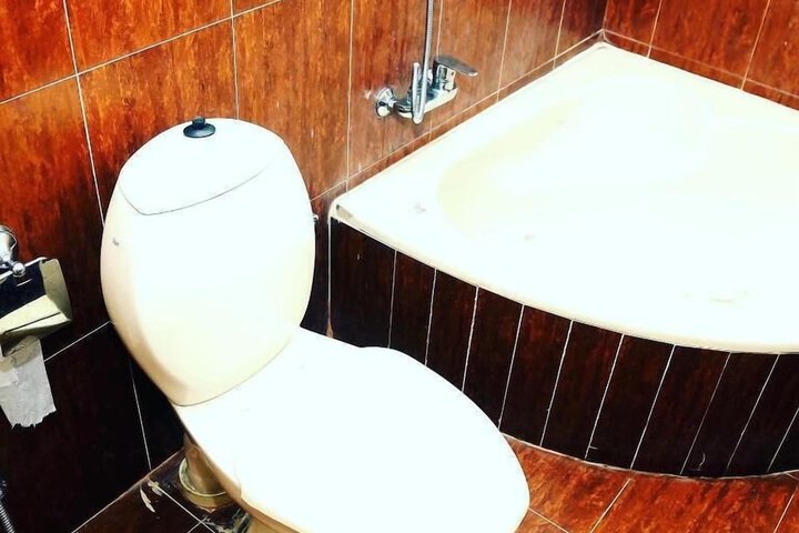 Room 15 of 25