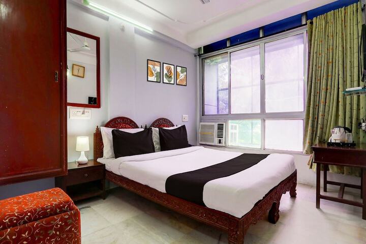 Room 21 of 29