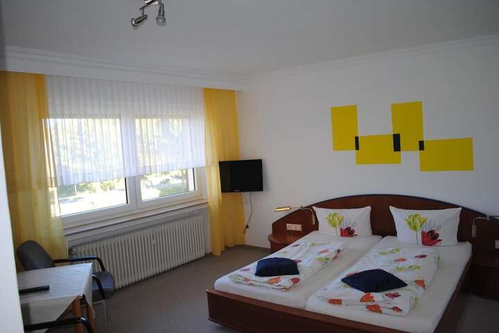 Room 4 of 45