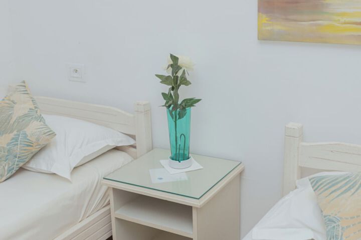 Room 18 of 31