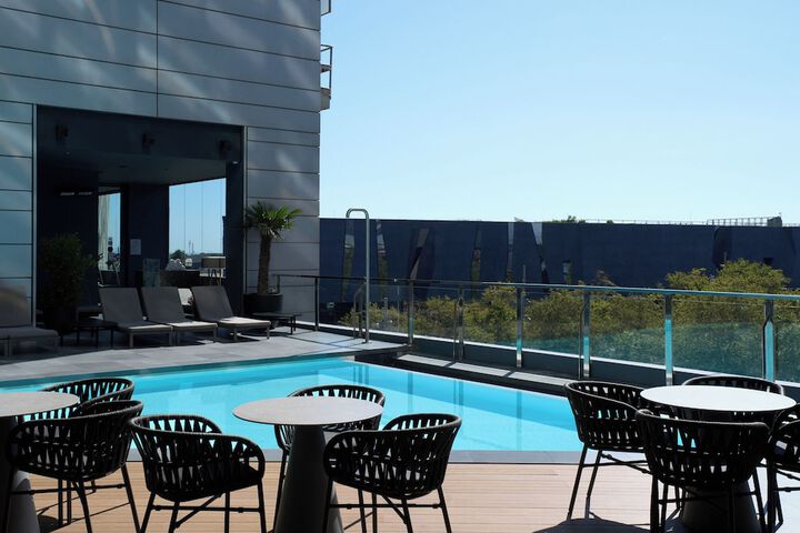 Pool 54 of 84