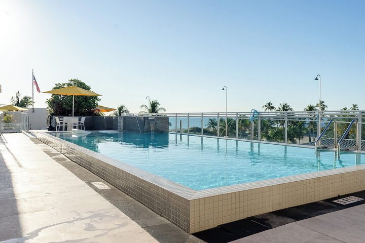 Pool 45 of 107