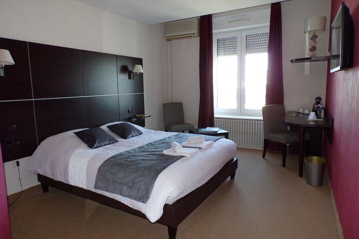 Room 10 of 54
