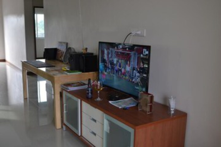 Room 12 of 15