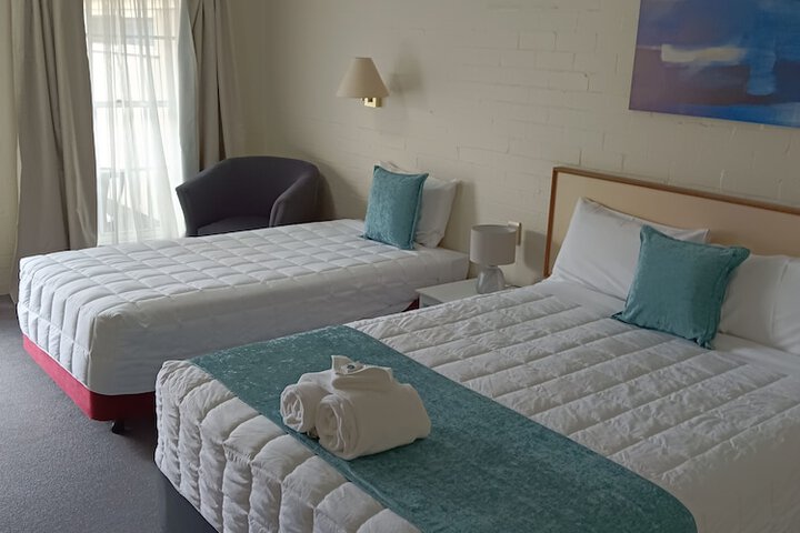 Room 3 of 29