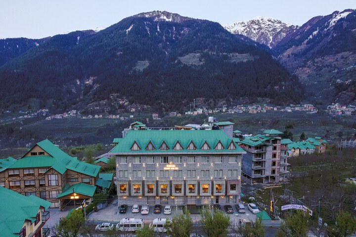 Hotel 92 of 94