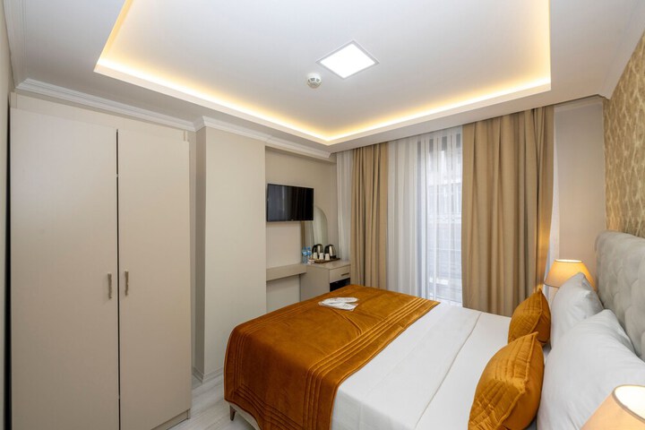 Room 48 of 75