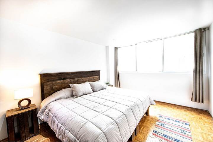 Room 3 of 17