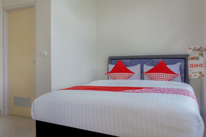 Room 17 of 39