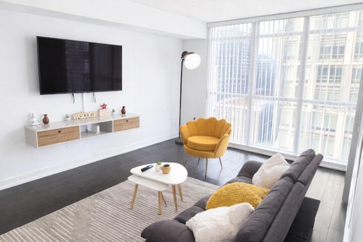 Room 49 of 108
