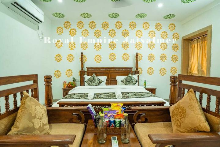 Room 18 of 134
