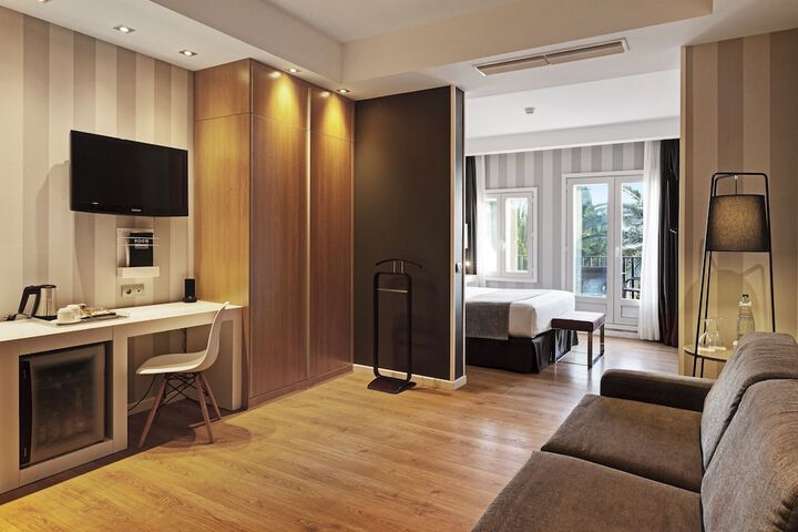 Room 15 of 88