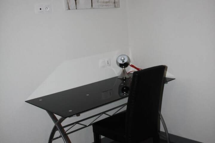 Room 5 of 29