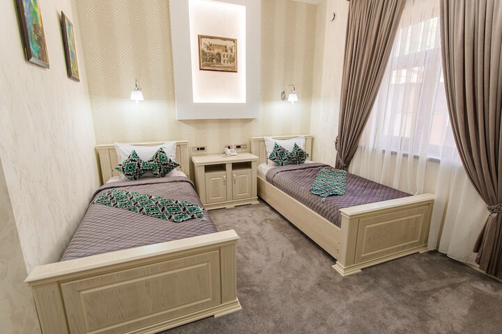Room 7 of 57