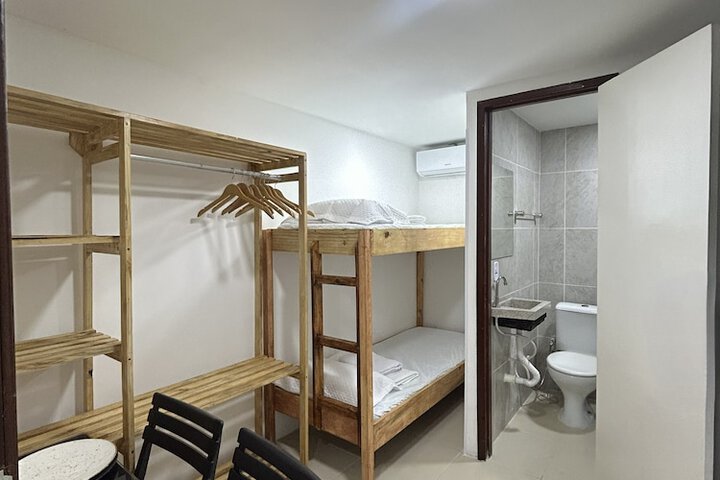 Room 13 of 89