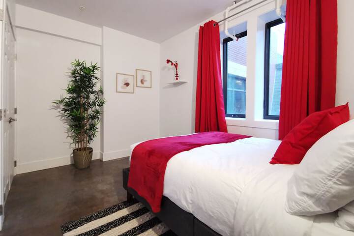 Room 20 of 51
