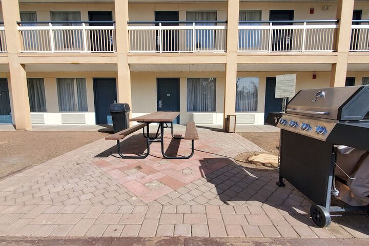BBQ/picnic area