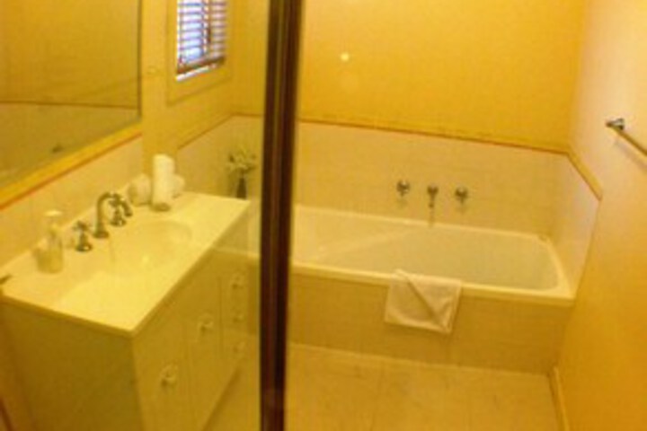 Room 17 of 50