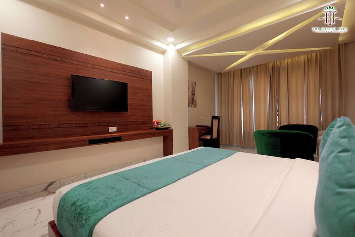 Room 12 of 42