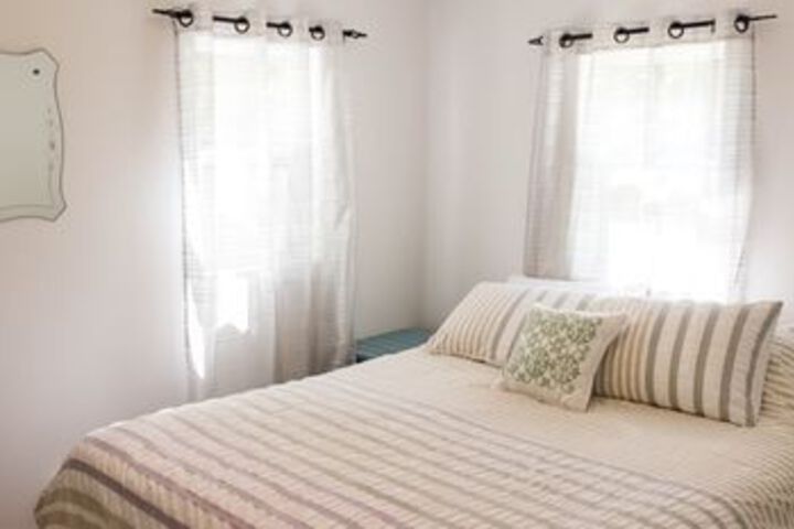 Room 12 of 21