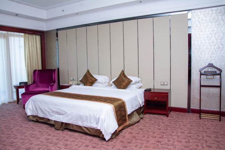 Room 29 of 46
