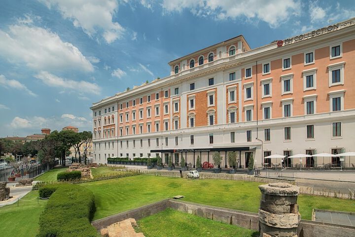 Hotel 106 of 111
