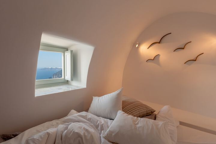 Room 15 of 96
