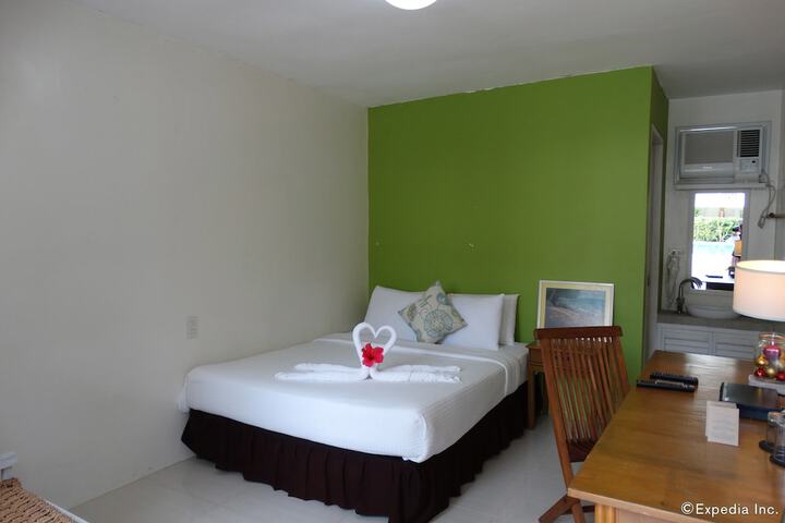 Room 13 of 49