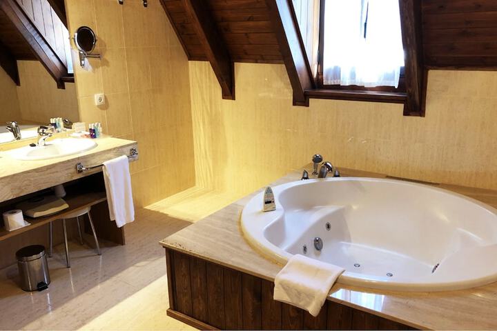 Bath Interior