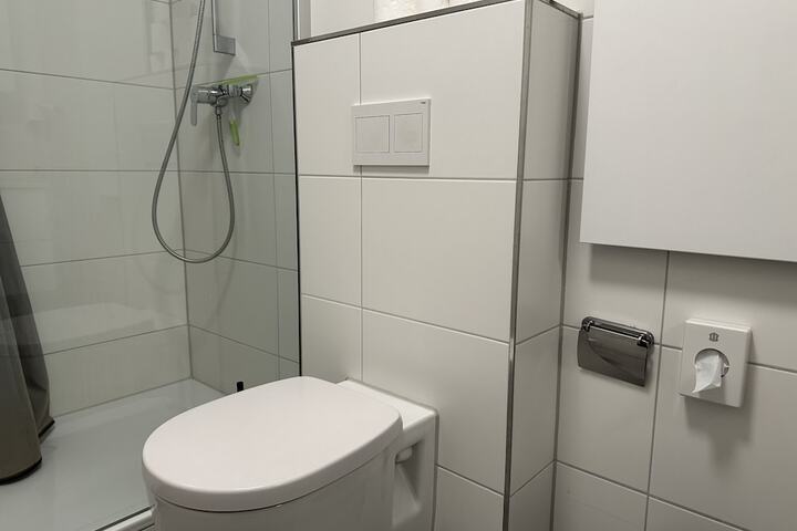 Room 54 of 85