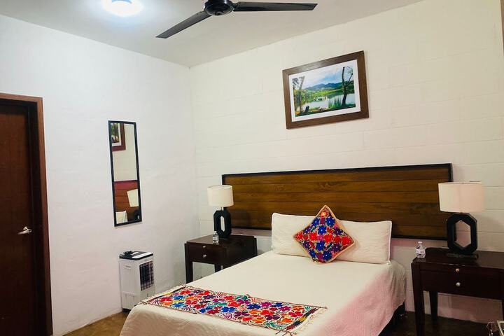 Room 10 of 31