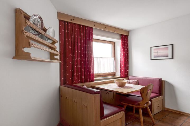Room 20 of 30