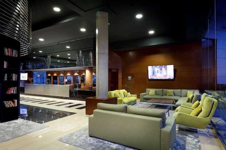 Hotel Interior 6 of 58