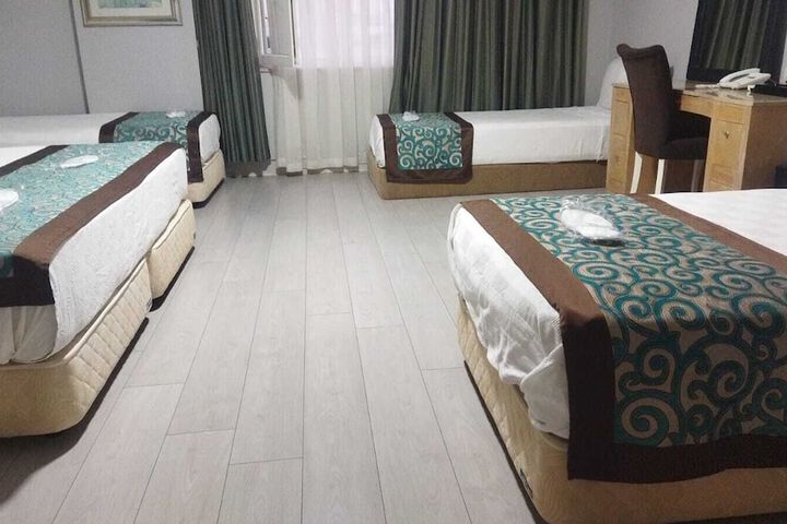 Room 54 of 116