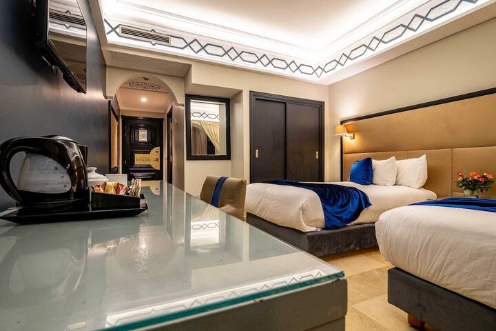 Room 18 of 110