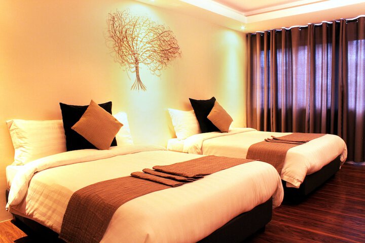 Room 5 of 26