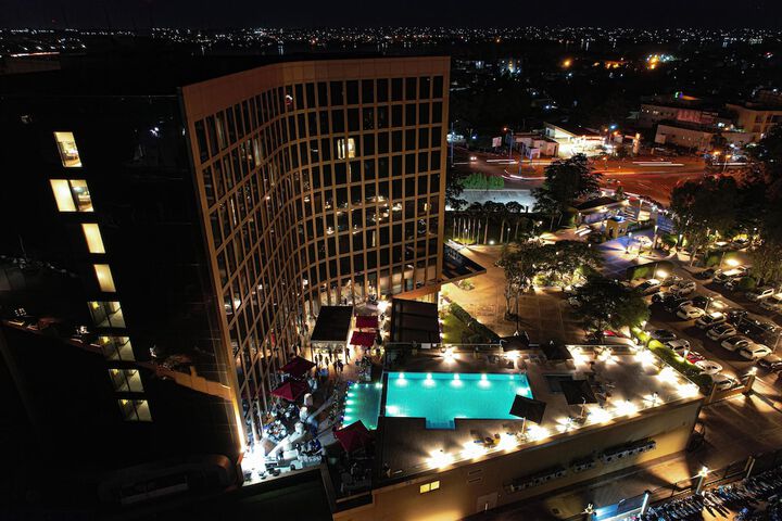 Hotel 117 of 118