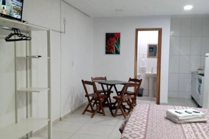 Room 4 of 24