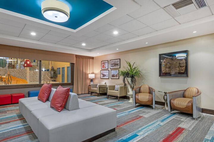 Hotel Lobby