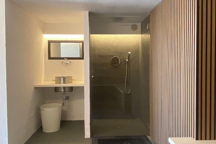 Spa 64 of 129