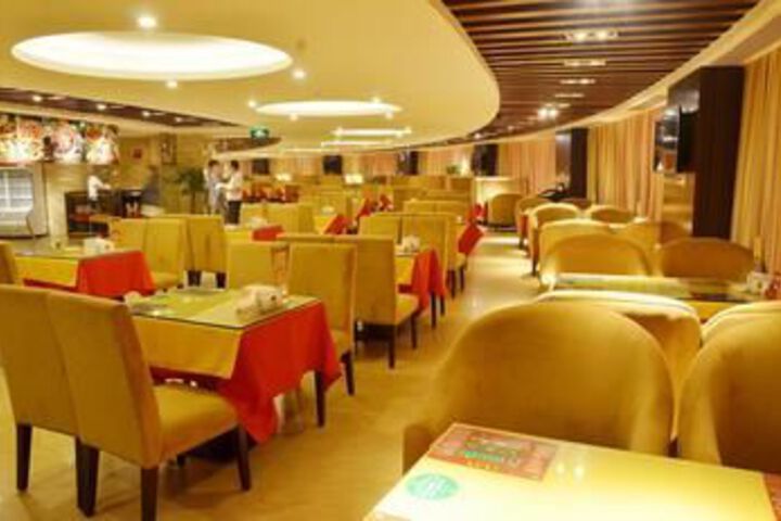 Dining 100 of 112