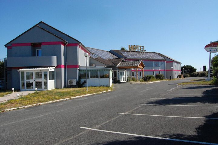 Hotel 61 of 63