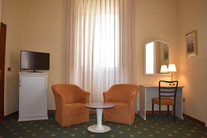 Hotel Interior 24 of 27
