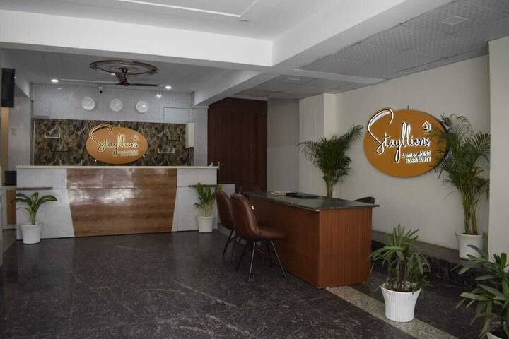 Hotel Interior 4 of 21