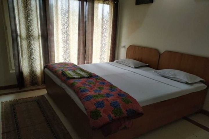 Room 7 of 23