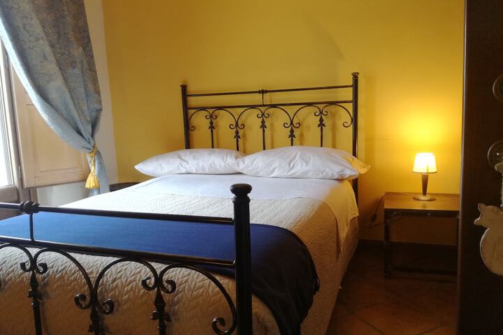 Room 7 of 26