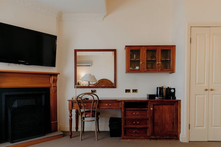 Room 22 of 63