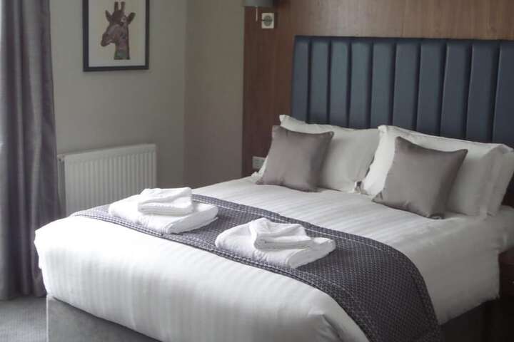 Room 21 of 40
