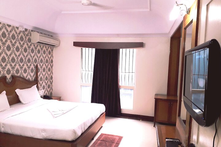 Room 25 of 69